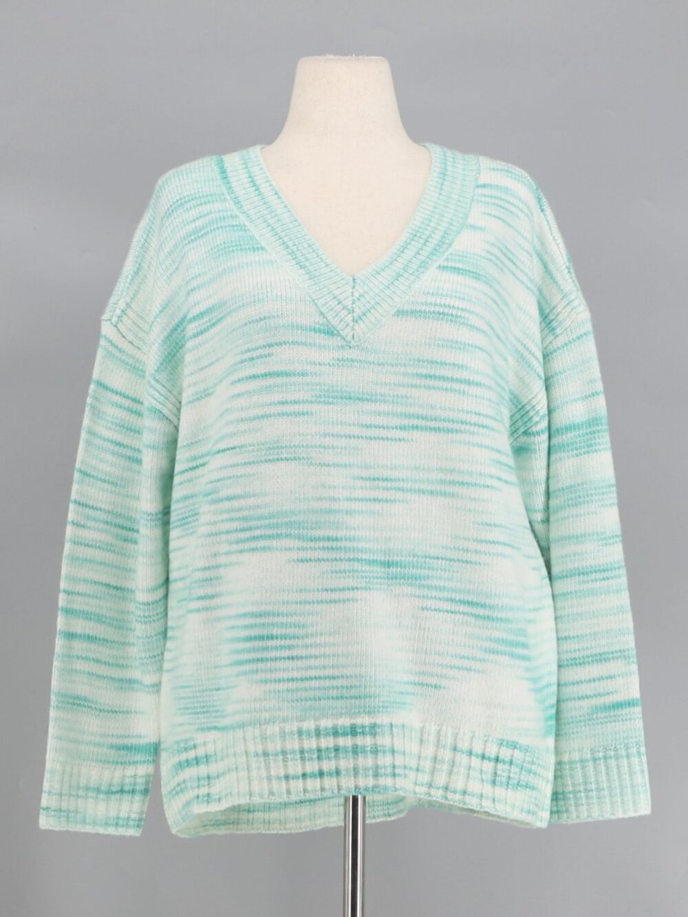 NWT TALBOTS Cozy V-Neck Sweater in Winter Space Dye Size XLp